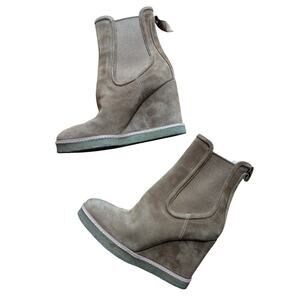 Veronica Beard Aari Waterproof Wedge Brown Suede Heels Size 9.5 *slight defect*